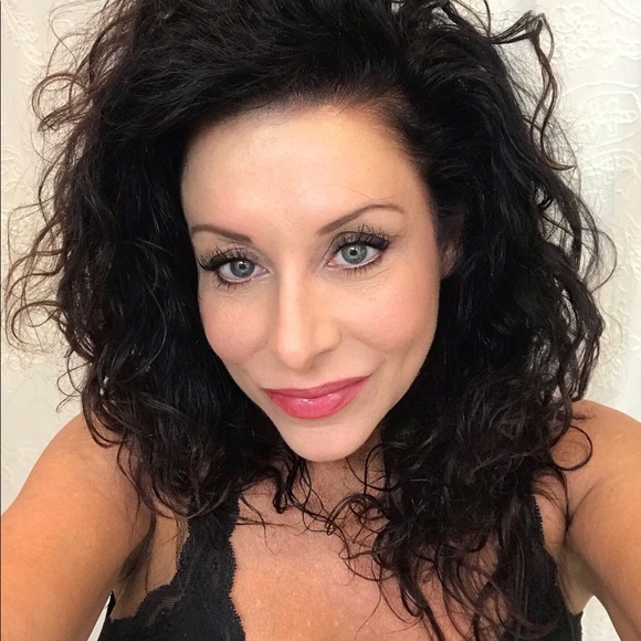 Meet your Posher, Chris - Picture 9 of 16